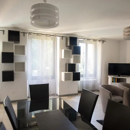 Griante Apartament *