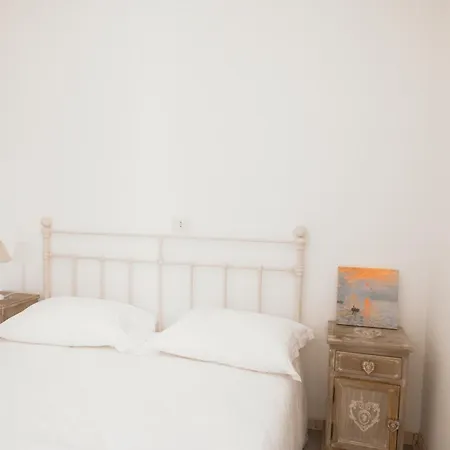 Griante Apartament *